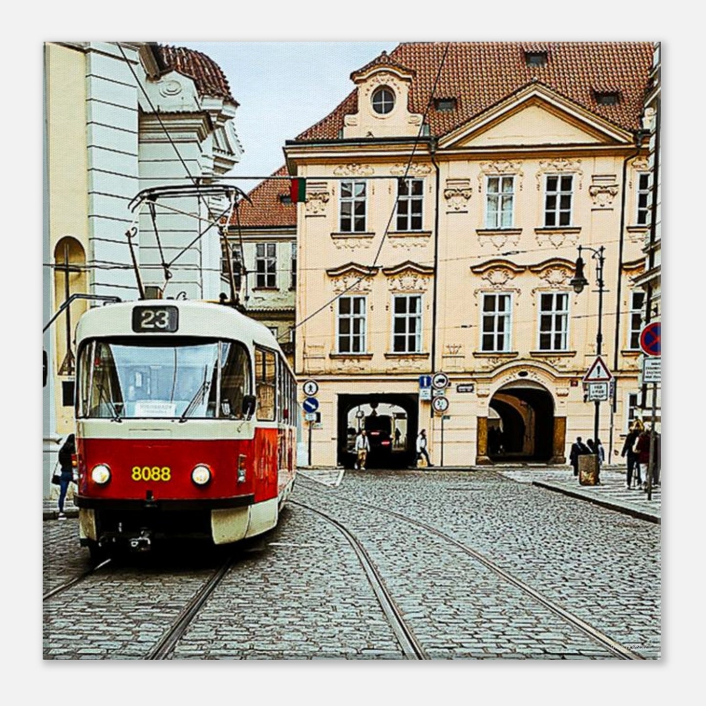 d65f83b8-451d-4772-bf84-2a5f5d02e6eb